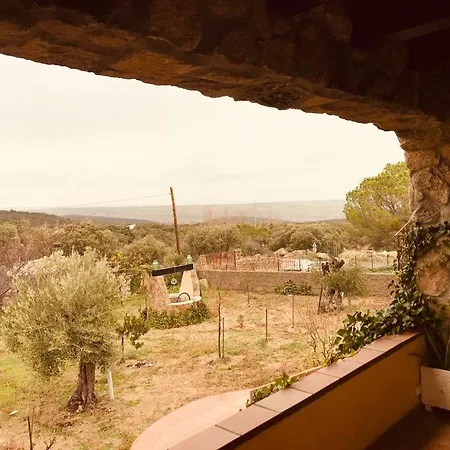 Casa Turistica Los Olivos Dom wakacyjny Segowia