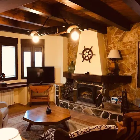 Casa Turistica Los Olivos Dom wakacyjny Segowia